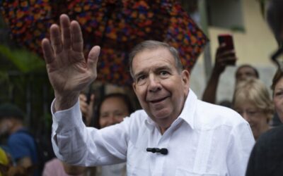 Hospitalizan al opositor venezolano Edmundo González Urrutia en Madrid por baja de presión